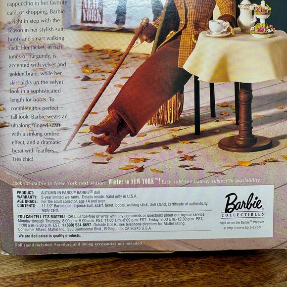 Barbie Collector Edition City Seasons 'Autumn in Paris' 1998 Fall Collection NIB - Picture 3 of 3